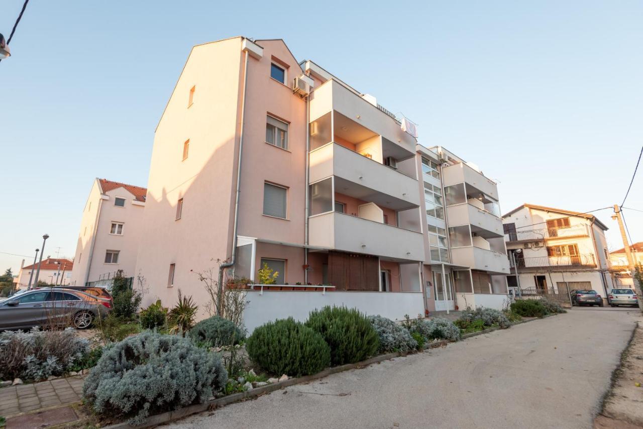 Apartman Valter 扎达尔 外观 照片