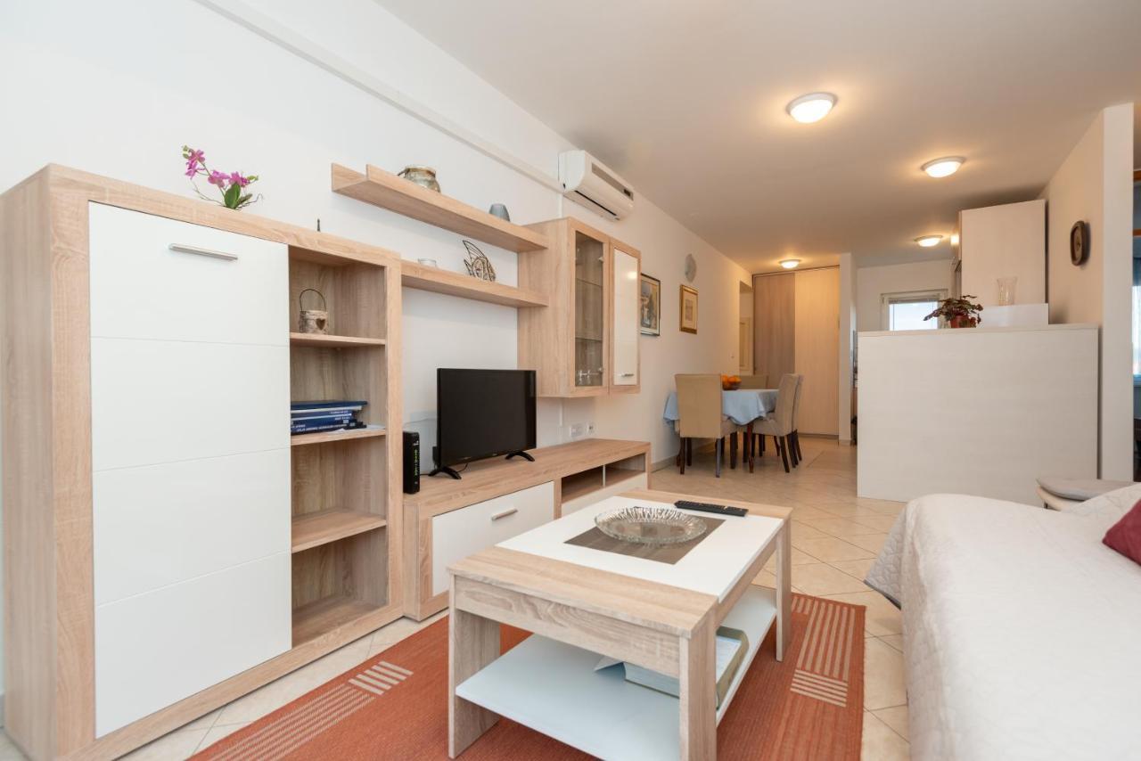Apartman Valter 扎达尔 外观 照片